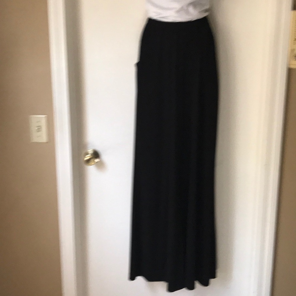 Flowing wide leg pant